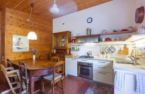 Arcugnano Apartment | The Transparent House: "The Clover" CIN: IT024006B4E63FJOXK + IT024006B4JQ4GJN8B