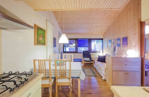 Arcugnano Apartment | The Transparent House: "The Hydrangea" App. in villa-pool-CIN: IT024006B4U4264US9