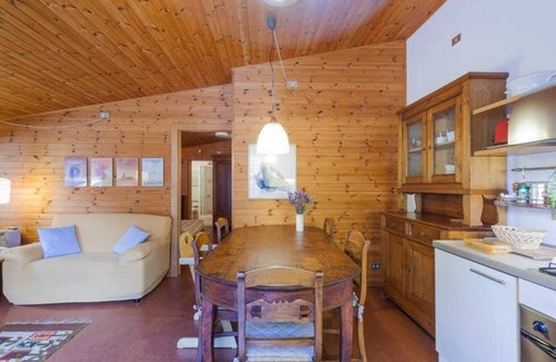 Arcugnano Apartment | The Transparent House: "The Rose" Appart. in villa-pool CIN: IT024006B4E63FJOXK