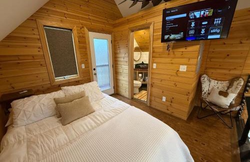 Bentonville Villa | The Tree House in Bentonville