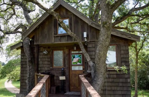 Jeddo Cabin | The Treehouse & The Ranch House at Davis Ranch Retreat