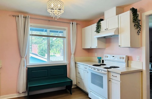 Central Area Apartment | The Twin Flats (Audrey and Far East Escape)