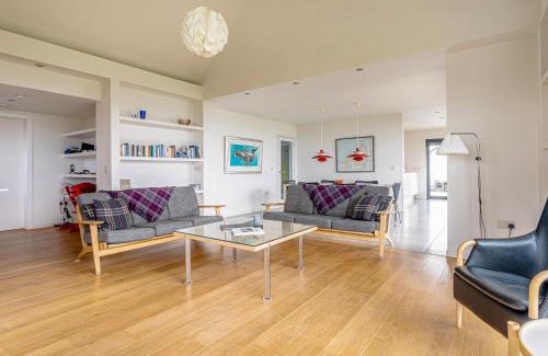 Halistra House | The Two Byres