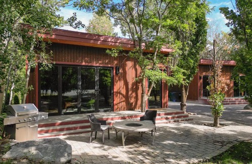 Sandy Ski Chalet | The Two Cottonwoods Ski Cabins