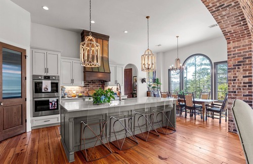 Appling House | The Ultimate Gentleman's Retreat