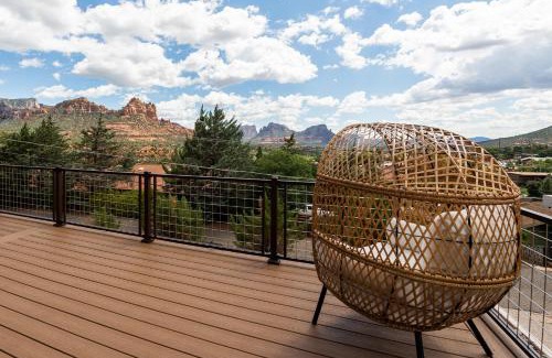 Uptown Sedona Villa | The Uptown ViewHouse - BIG RedRock views, HotTub