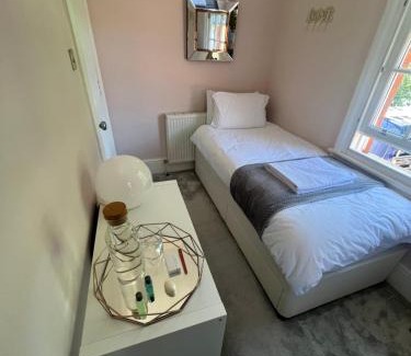 Surbiton Hill House | The Victorian Rooms