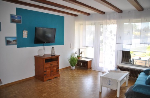 Hueckeswagen Apartment | The "Vogelhaus" - fitter/agent and holiday apartment in Hückeswagen