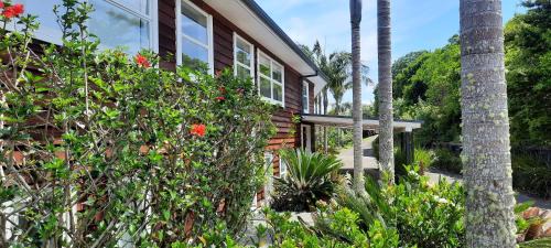 Waiheke Island House | The Waiheke Lodge