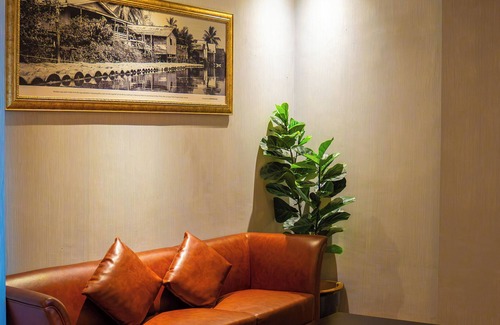 Kampung Lintang Hotel | The Waterfront Hotel