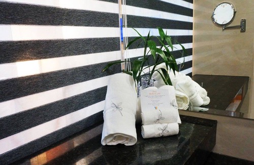 Kampung Lintang Hotel | The Waterfront Hotel