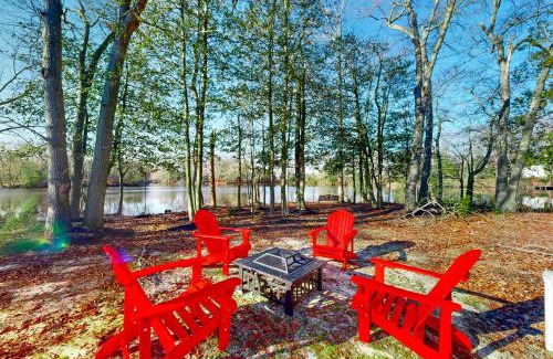 Seaford House | The Waterside Gaming Retreat