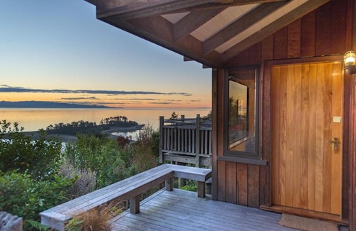 Britannia Heights House | The Wheelhouse Inn