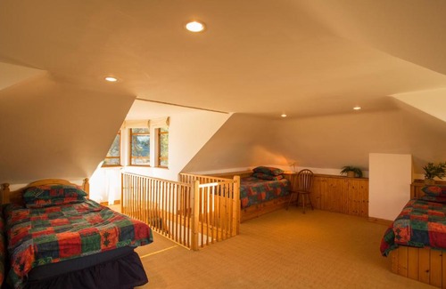 Elgin House | The White Cottage