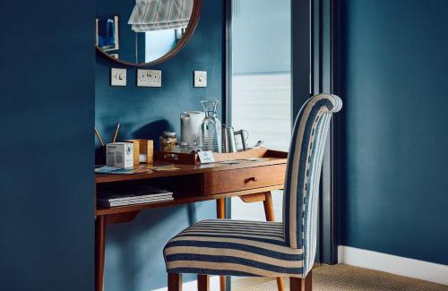 West Mersea Hotel | The White Hart Inn