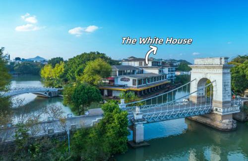 Xiufeng House | The White House Guilin-Lakeside, Quiet,Traditional Republic of China style, Official residence, Antique furniture