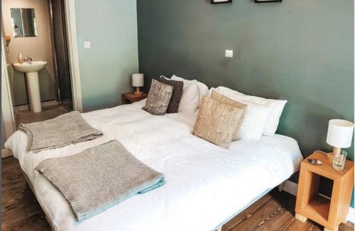 Ballinclea Cabin | The Wicklow Escape
