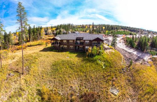 Rendezvous House | The Wildflower