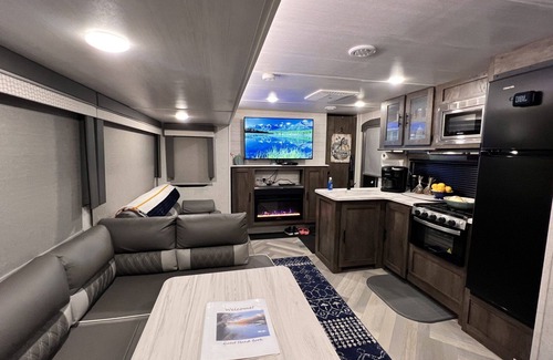 Brookston House | The Wildwood of Beaver Creek - Cozy 2 Bedroom RV w/WiFi, Septic, and more!