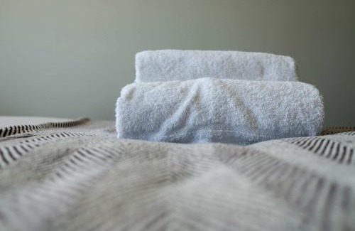Bradley Stoke Apartment | The Willow - Studio 10