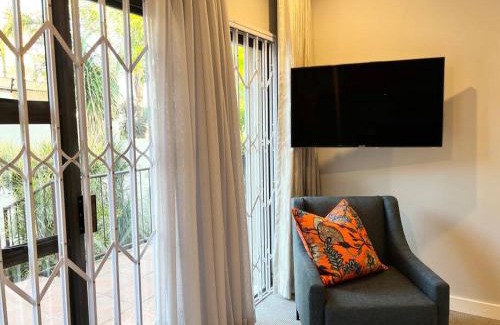Kosmos Villa | The Windsor- Hartbeespoort Dam