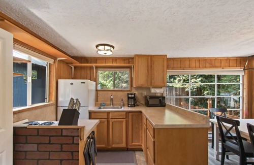 Twin Lakes House | The Wolf Den Twin Lakes Idaho