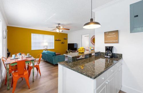 Sailboat Bend House | The Yellow Submarine @Sailboat Bend