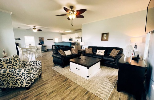 Hackberry House | "The Yellowfin" trophy speckled trout, redfish and flounder fishing.