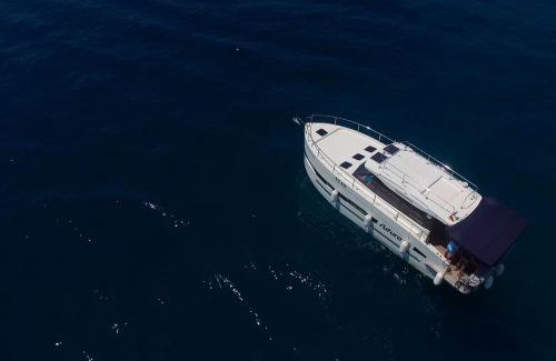 Mangalia Boat Rental | Thea - MAGIC POINT
