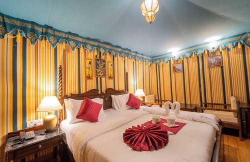 Jhotwara Hotel | Theharav Resort