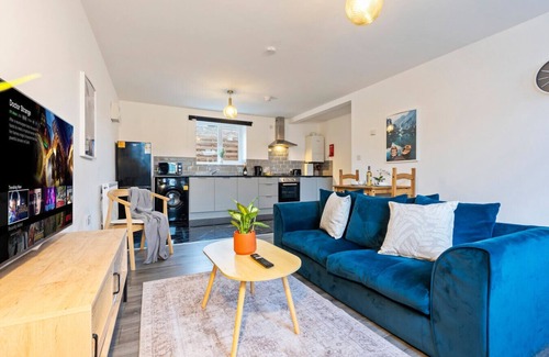 Cradley Heath Apartment | There is 1 bedroom with 1 small double bed, able to comfortably accommodate 2 guests.