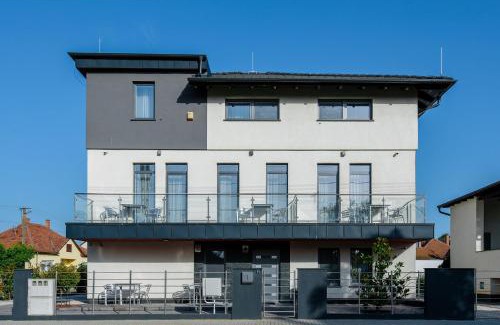 Kiskunmajsa House | Theresa Vendégház