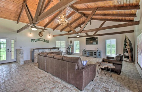 Theriot House | Theriot Camp Outdoor Dreaming Retreat with Dock!