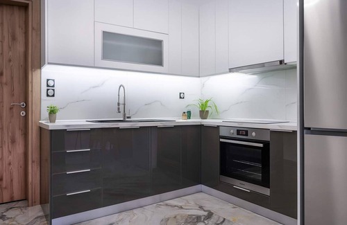 Ampelokipoi-Menemeni Apartment | Thessaloniki Luxe Suite, Achilles' Private Getaway