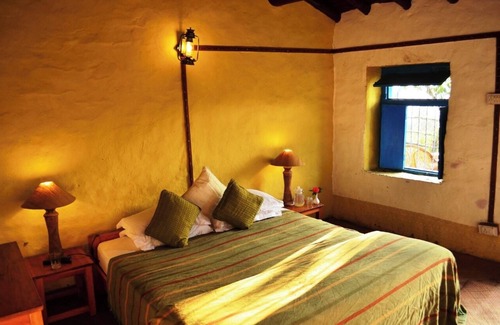 Almora Hotel | Thikalna Himalayan Retreat
