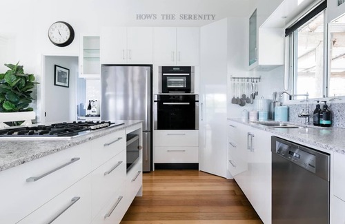 Cooroy Cottage | Thirlestane Farm Cottage & Barn luxury accommodation with stunning views