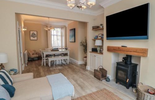 Scarborough House | Thirty Four By the Sea
