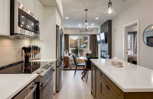 Dead Man's Flats Apartment | This apartment is a 1 bedroom(s), 1 bathrooms, located in Dead Man's Flats, AB.