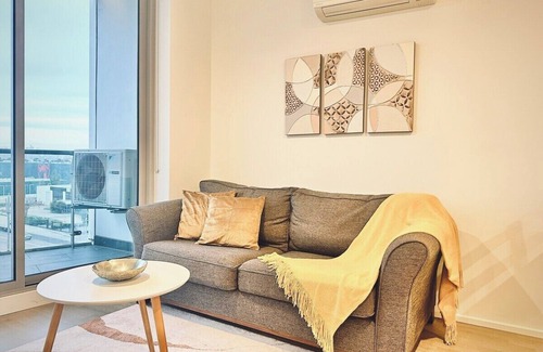 Maidstone Apartment | This apartment is a 2 bedroom(s), 2 bathrooms, located in Maribyrnong, VIC.