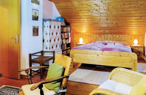 Kumbdchen House | This cozy and functionally furnished vacation home is located on the grounds of the Dilligsmühle hor