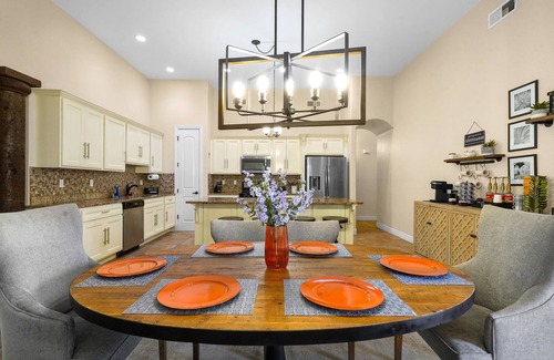 Biggs Field House | This house is a 4 bedroom(s), 2.5 bathrooms, located in El Paso, TX.
