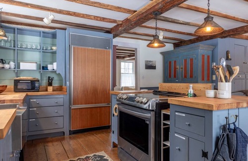 West Townshend House | This house is a 4 bedroom(s), 2 bathrooms, located in Windham, VT.