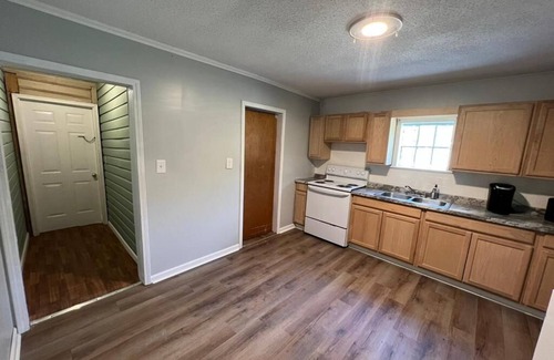 Sumter House | This is your home away from home.