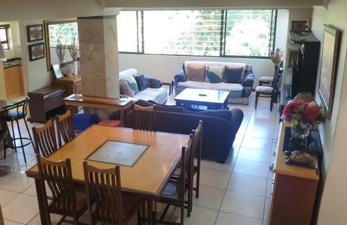Scottburgh House | Thiseldoo Holiday Home