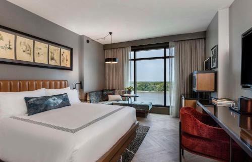 Hitch Village - Fred Wessels Homes Hotel | Thompson Savannah, by Hyatt