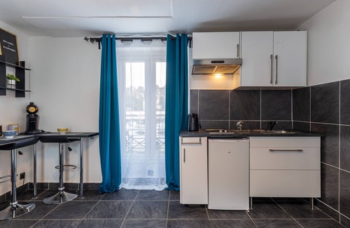 Thorigny-sur-Marne Apartment | Thorigny station :studio 10 min Disneyland