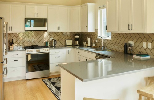 Big Sky Cabin | Thoughtfully Designed Mountain Home with No Fees