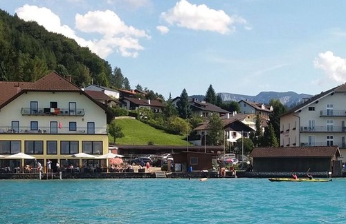 Weyregg am Attersee Cottage | Three and four-bed rooms 15 Seeblick - Gasthof zur Landeroith GmbH