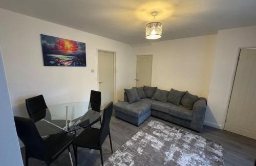Wolverhampton House | Three bed house in Wolverhampton