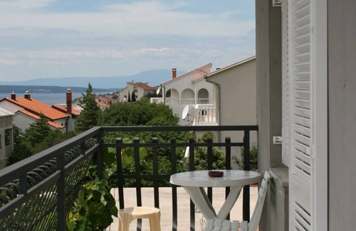 Novi Vinodolski Apartment | Three bedroom apartment with terrace and sea view Novi Vinodolski (A-5529-a)